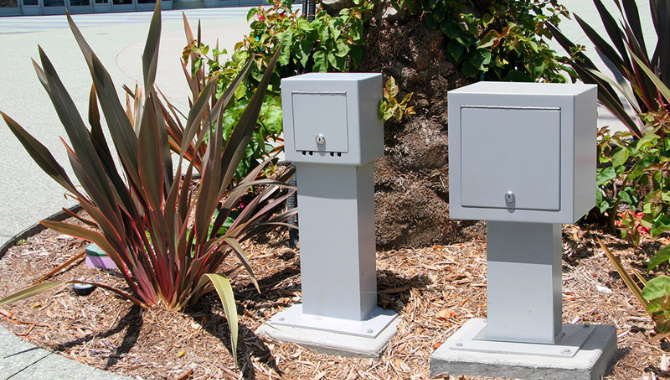 KDMFAB Electrical Pedestal Enclosure Features for Optimal Protection