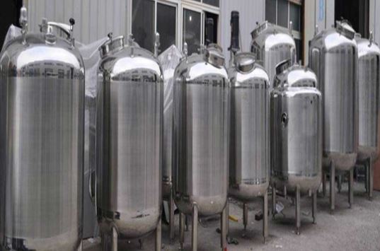 Stainless Steel Tanks and Vessels